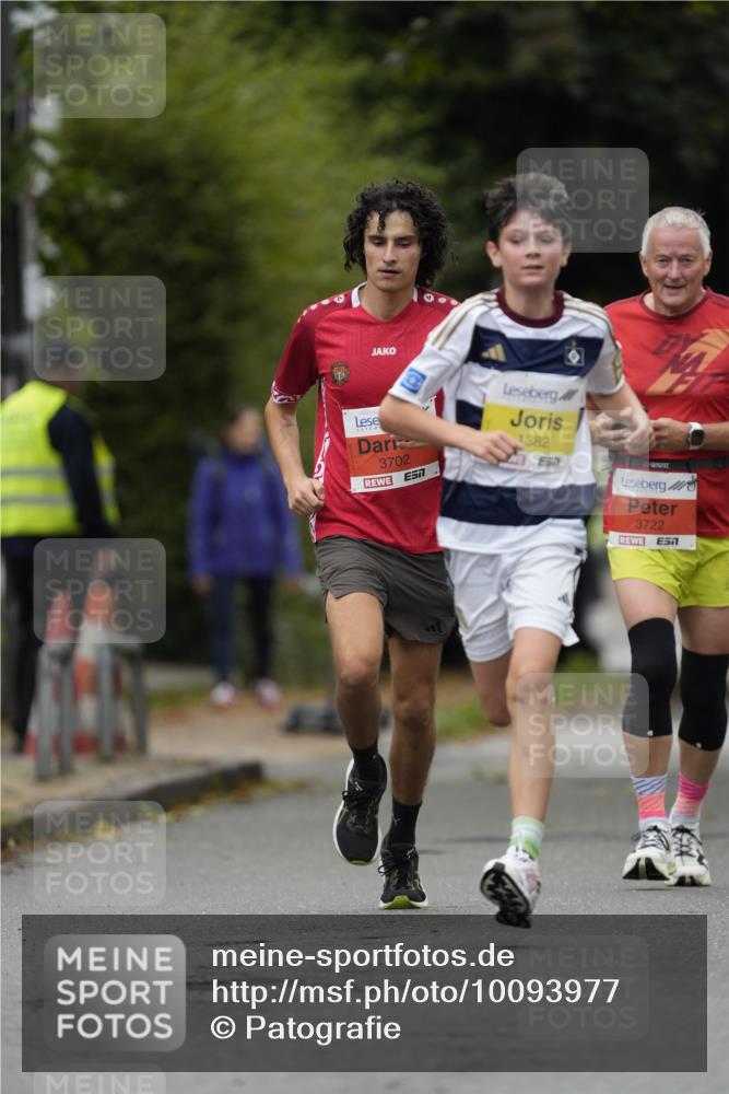 30.08.2026 - Blankeneser Heldenlauf Patografie http://msf.ph/oto/10093977 30.08.2026 09:34:15 Ziel 1226, 1382, 1800, 3636, 3702 meine-sportfotos.de