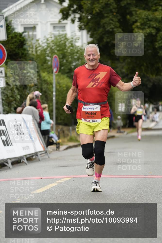 30.08.2026 - Blankeneser Heldenlauf Patografie http://msf.ph/oto/10093994 30.08.2026 09:34:23 Ziel 1382, 1800, 3702, 3722 meine-sportfotos.de