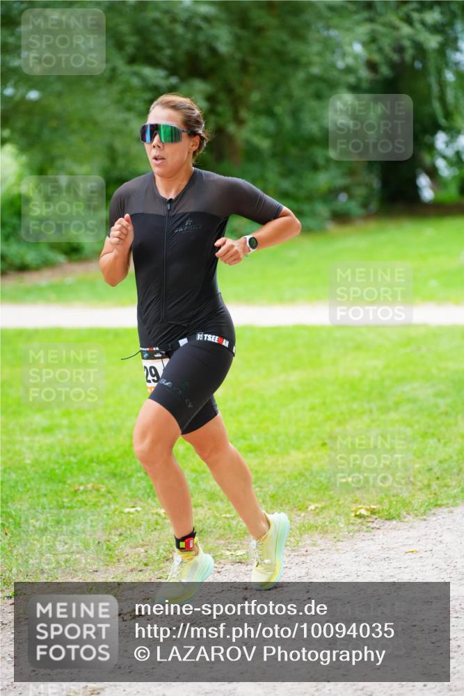 30.08.2026 - Elbe Triathlon Hamburg LAZAROV Photography http://msf.ph/oto/10094035 30.08.2026 15:32:01 Laufen 29 meine-sportfotos.de