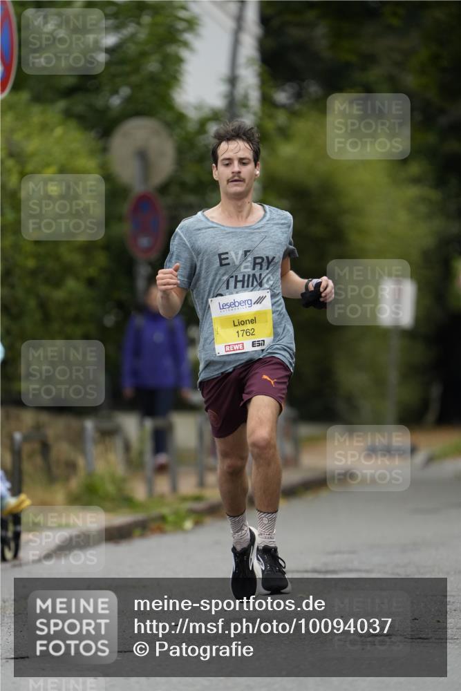 30.08.2026 - Blankeneser Heldenlauf Patografie http://msf.ph/oto/10094037 30.08.2026 09:34:48 Ziel 1535, 1542, 1762, 3646 meine-sportfotos.de