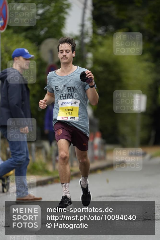 30.08.2026 - Blankeneser Heldenlauf Patografie http://msf.ph/oto/10094040 30.08.2026 09:34:48 Ziel 1535, 1542, 1762, 3646 meine-sportfotos.de