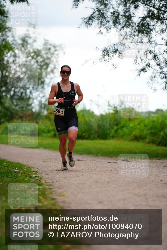 30.08.2026 - Elbe Triathlon Hamburg LAZAROV Photography http://msf.ph/oto/10094070 30.08.2026 15:35:58 Laufen 1683 meine-sportfotos.de