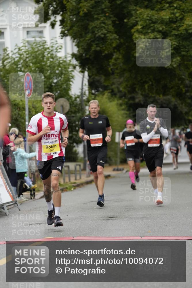 30.08.2026 - Blankeneser Heldenlauf Patografie http://msf.ph/oto/10094072 30.08.2026 09:35:10 Ziel 1568, 3655, 3686, 3687 meine-sportfotos.de