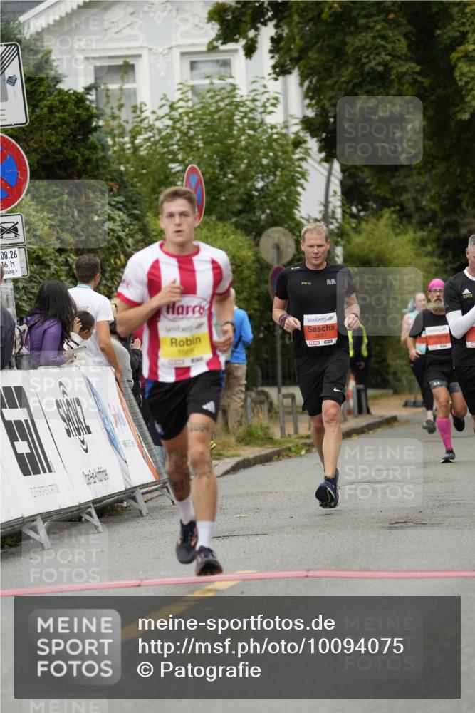 30.08.2026 - Blankeneser Heldenlauf Patografie http://msf.ph/oto/10094075 30.08.2026 09:35:11 Ziel 1568, 3655, 3686, 3687 meine-sportfotos.de