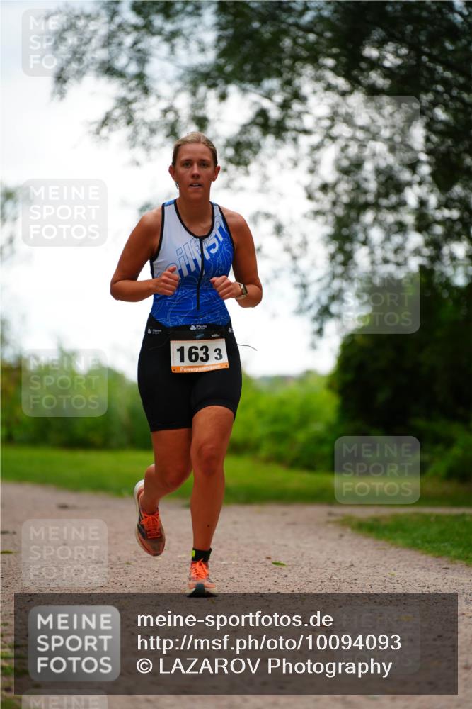30.08.2026 - Elbe Triathlon Hamburg LAZAROV Photography http://msf.ph/oto/10094093 30.08.2026 15:37:23 Laufen 6, 163, 3 meine-sportfotos.de