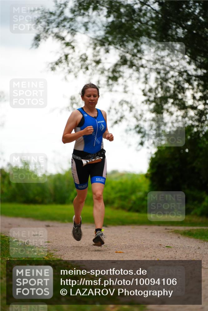 30.08.2026 - Elbe Triathlon Hamburg LAZAROV Photography http://msf.ph/oto/10094106 30.08.2026 15:37:55 Laufen  meine-sportfotos.de