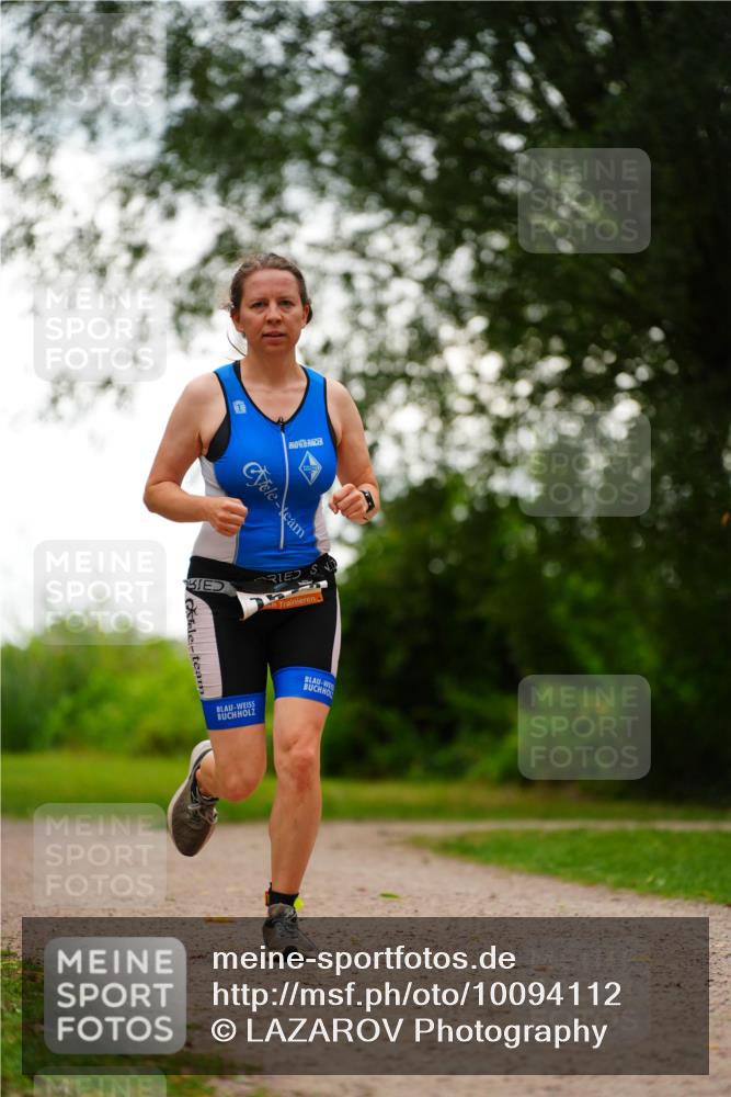 30.08.2026 - Elbe Triathlon Hamburg LAZAROV Photography http://msf.ph/oto/10094112 30.08.2026 15:37:56 Laufen  meine-sportfotos.de