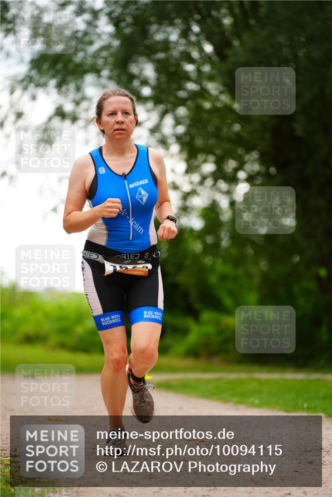 30.08.2026 - Elbe Triathlon Hamburg LAZAROV Photography http://msf.ph/oto/10094115 30.08.2026 15:37:56 Laufen  meine-sportfotos.de