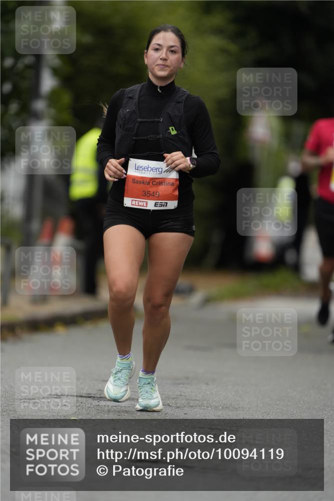 30.08.2026 - Blankeneser Heldenlauf Patografie http://msf.ph/oto/10094119 30.08.2026 09:35:29 Ziel 3549, 3578, 3579 meine-sportfotos.de