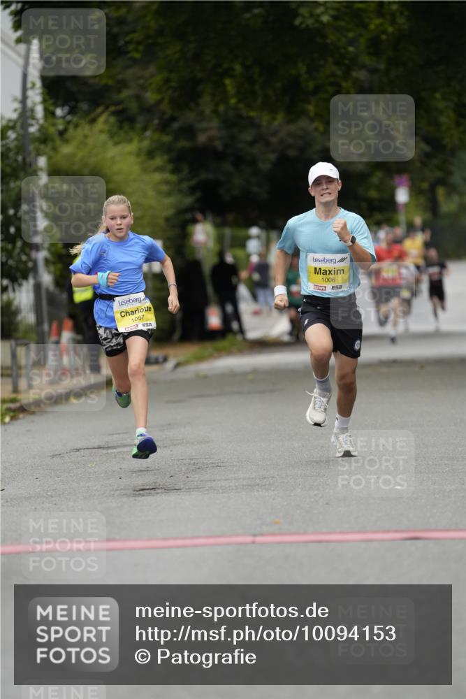 30.08.2026 - Blankeneser Heldenlauf Patografie http://msf.ph/oto/10094153 30.08.2026 09:35:50 Ziel 1006, 1087, 1094, 1294, 1474, 1585, 3566, 3720 meine-sportfotos.de