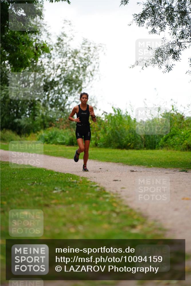 30.08.2026 - Elbe Triathlon Hamburg LAZAROV Photography http://msf.ph/oto/10094159 30.08.2026 15:39:01 Laufen  meine-sportfotos.de