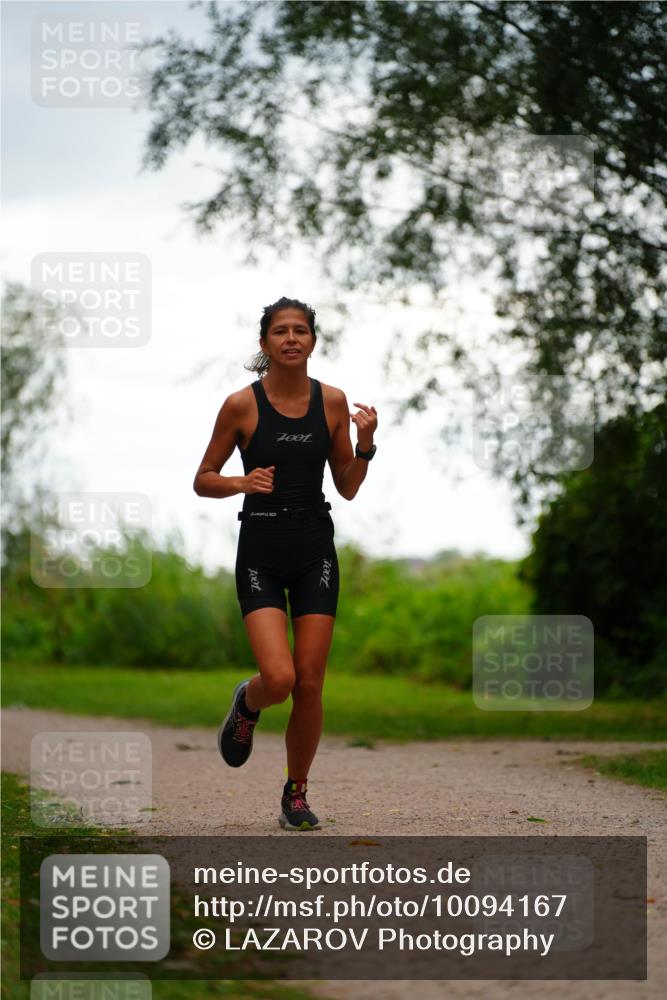 30.08.2026 - Elbe Triathlon Hamburg LAZAROV Photography http://msf.ph/oto/10094167 30.08.2026 15:39:05 Laufen 7001 meine-sportfotos.de