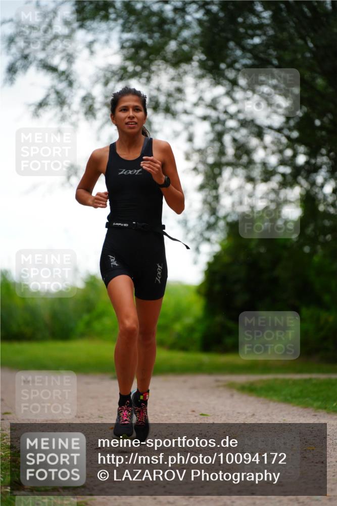 30.08.2026 - Elbe Triathlon Hamburg LAZAROV Photography http://msf.ph/oto/10094172 30.08.2026 15:39:05 Laufen  meine-sportfotos.de