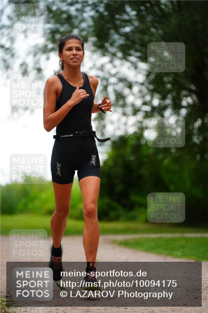 30.08.2026 - Elbe Triathlon Hamburg LAZAROV Photography http://msf.ph/oto/10094175 30.08.2026 15:39:06 Laufen 700 meine-sportfotos.de