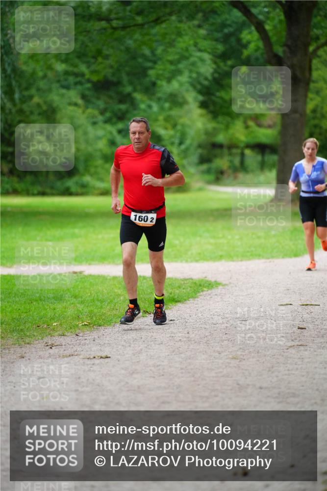 30.08.2026 - Elbe Triathlon Hamburg LAZAROV Photography http://msf.ph/oto/10094221 30.08.2026 15:40:09 Laufen 160, 2 meine-sportfotos.de