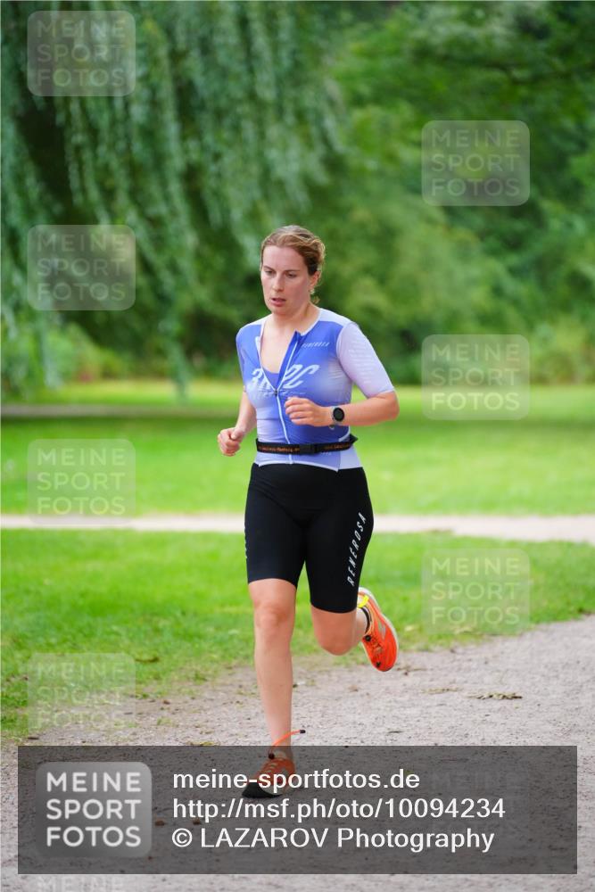 30.08.2026 - Elbe Triathlon Hamburg LAZAROV Photography http://msf.ph/oto/10094234 30.08.2026 15:40:13 Laufen  meine-sportfotos.de