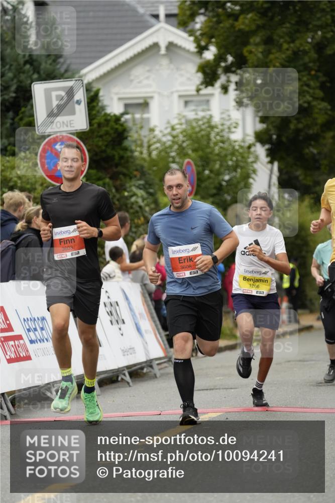 30.08.2026 - Blankeneser Heldenlauf Patografie http://msf.ph/oto/10094241 30.08.2026 09:36:30 Ziel 1106, 1266, 1595, 1782, 3603, 3608, 3611, 3651, 3652 meine-sportfotos.de