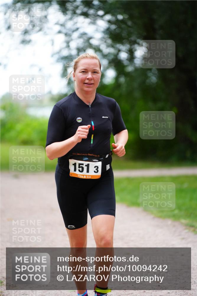 30.08.2026 - Elbe Triathlon Hamburg LAZAROV Photography http://msf.ph/oto/10094242 30.08.2026 15:40:16 Laufen 151, 3 meine-sportfotos.de