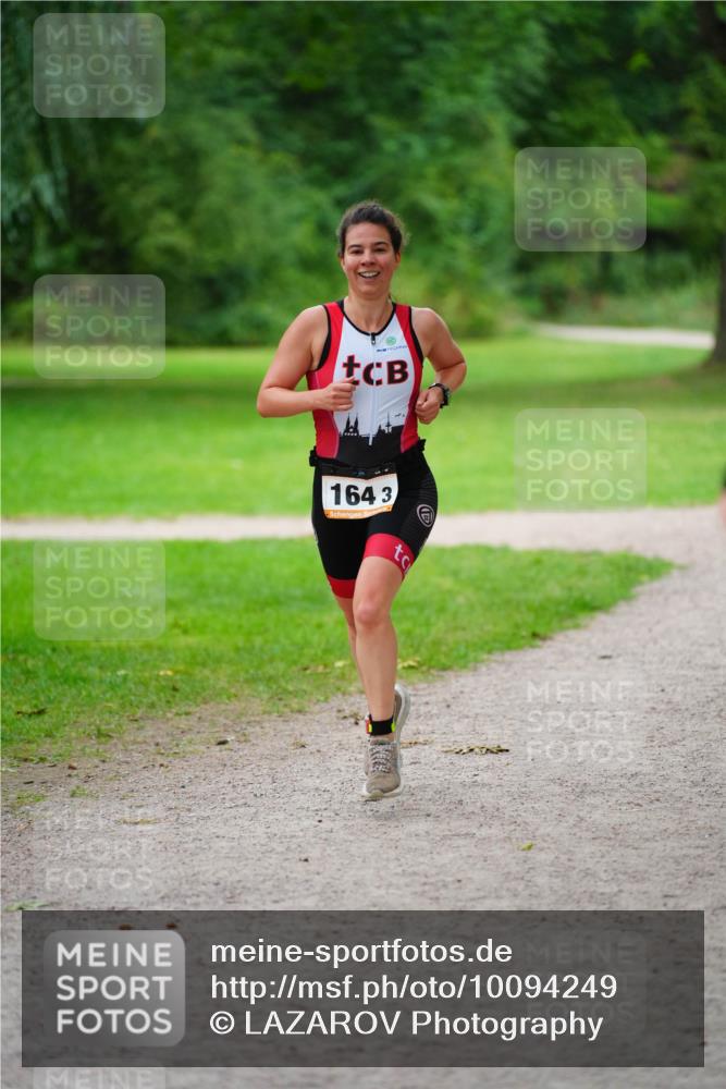 30.08.2026 - Elbe Triathlon Hamburg LAZAROV Photography http://msf.ph/oto/10094249 30.08.2026 15:40:21 Laufen 164, 3 meine-sportfotos.de