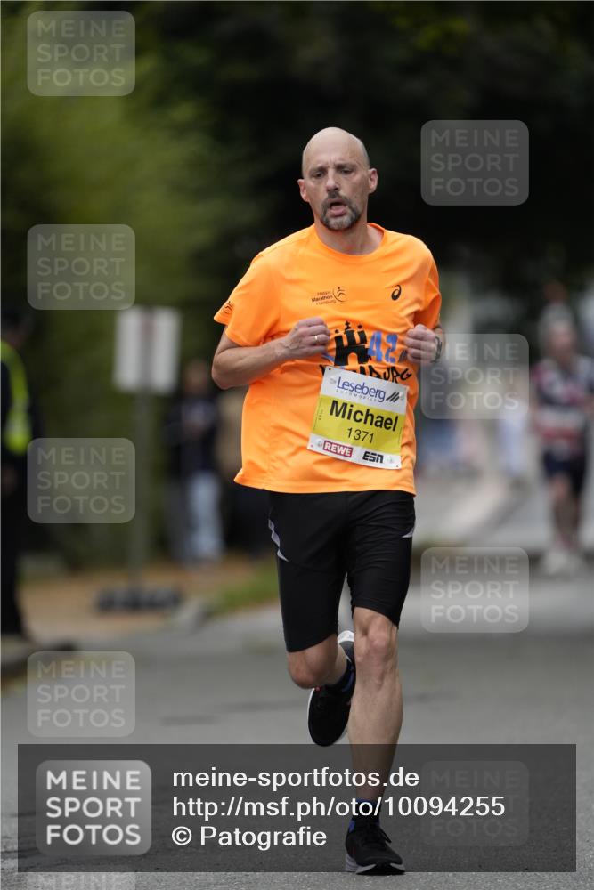 30.08.2026 - Blankeneser Heldenlauf Patografie http://msf.ph/oto/10094255 30.08.2026 09:36:45 Ziel 1371, 1413, 1795 meine-sportfotos.de
