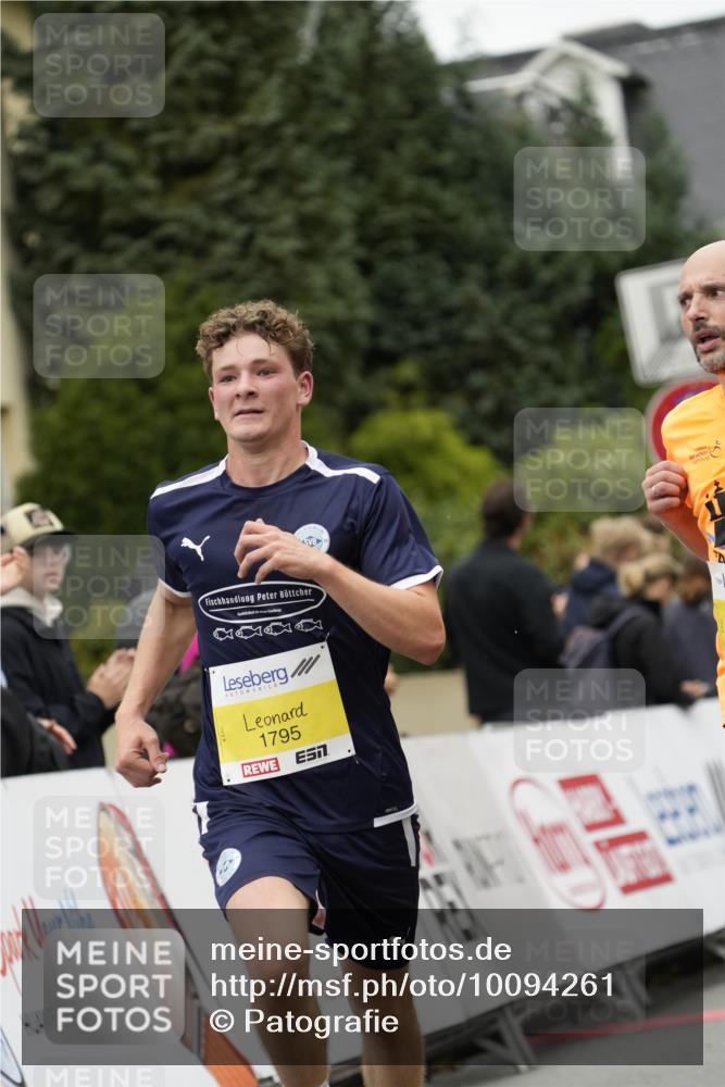 30.08.2026 - Blankeneser Heldenlauf Patografie http://msf.ph/oto/10094261 30.08.2026 09:36:50 Ziel 1371, 1413, 1795 meine-sportfotos.de