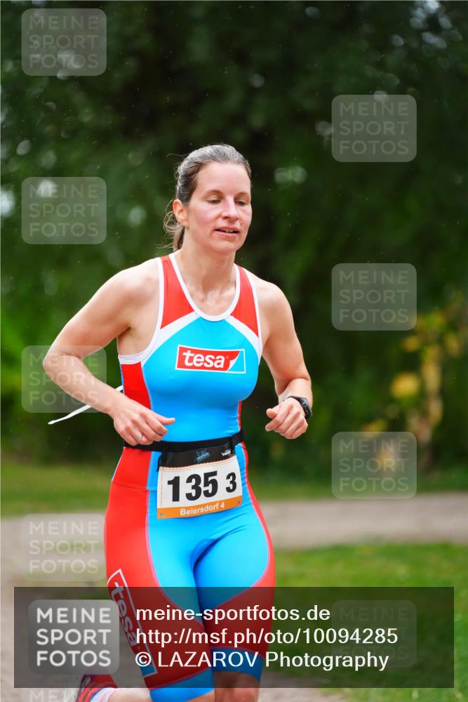 30.08.2026 - Elbe Triathlon Hamburg LAZAROV Photography http://msf.ph/oto/10094285 30.08.2026 15:41:50 Laufen 1353, 4 meine-sportfotos.de