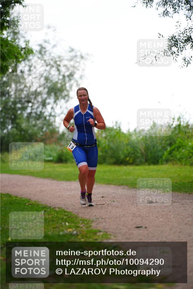 30.08.2026 - Elbe Triathlon Hamburg LAZAROV Photography http://msf.ph/oto/10094290 30.08.2026 15:42:12 Laufen 13, 1 meine-sportfotos.de