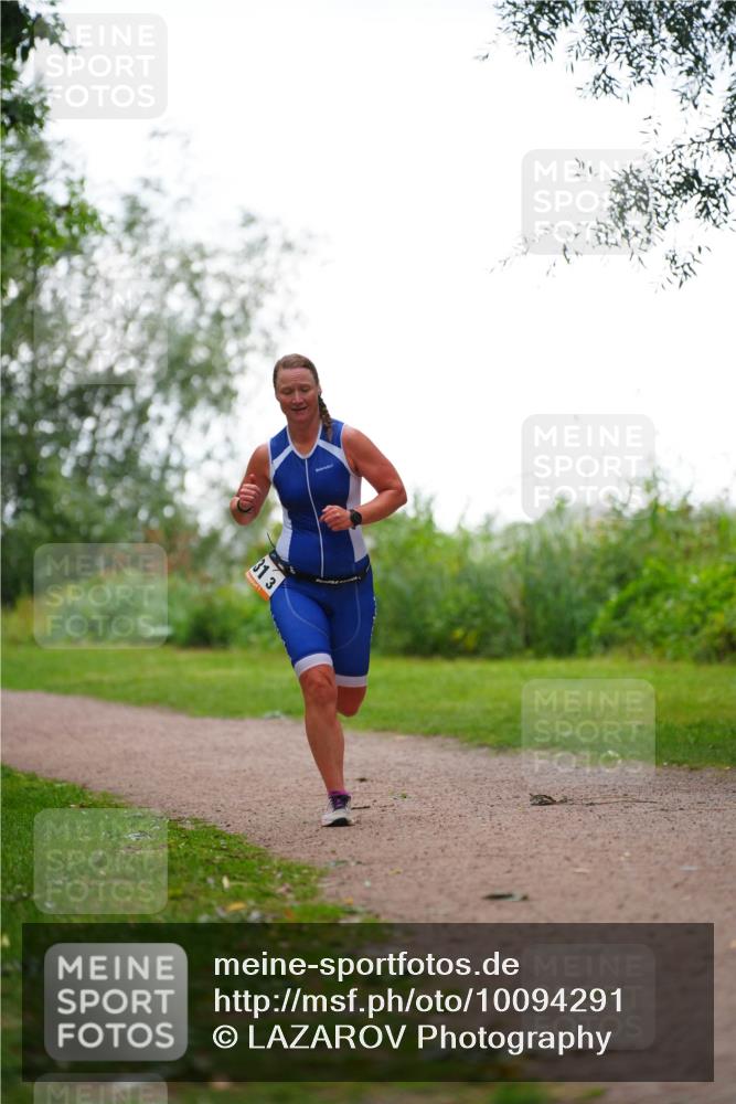 30.08.2026 - Elbe Triathlon Hamburg LAZAROV Photography http://msf.ph/oto/10094291 30.08.2026 15:42:12 Laufen 31, 3 meine-sportfotos.de