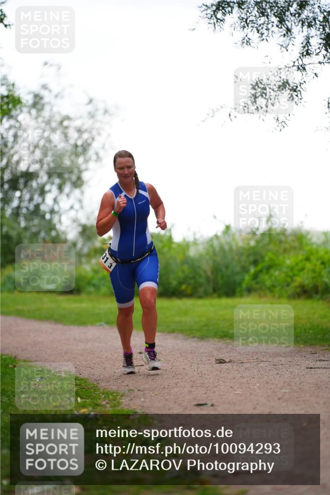 30.08.2026 - Elbe Triathlon Hamburg LAZAROV Photography http://msf.ph/oto/10094293 30.08.2026 15:42:12 Laufen 31, 3 meine-sportfotos.de