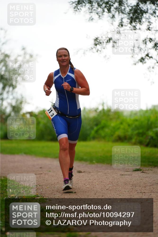 30.08.2026 - Elbe Triathlon Hamburg LAZAROV Photography http://msf.ph/oto/10094297 30.08.2026 15:42:14 Laufen 31, 3, 1 meine-sportfotos.de