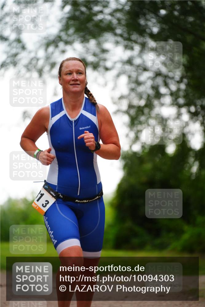 30.08.2026 - Elbe Triathlon Hamburg LAZAROV Photography http://msf.ph/oto/10094303 30.08.2026 15:42:15 Laufen 13, 1 meine-sportfotos.de