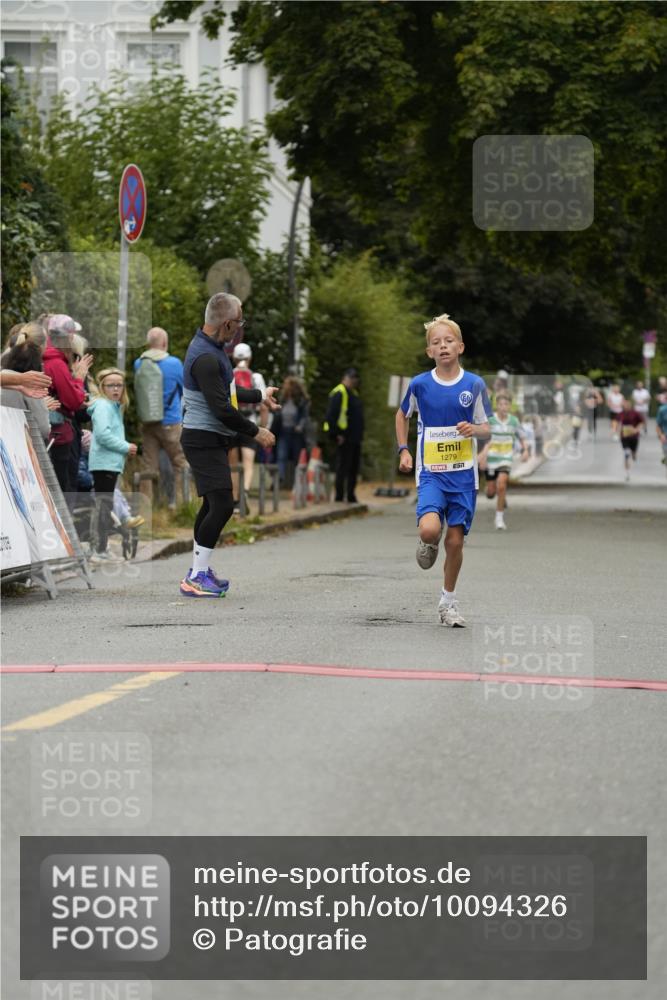 30.08.2026 - Blankeneser Heldenlauf Patografie http://msf.ph/oto/10094326 30.08.2026 09:37:16 Ziel 1279, 1330, 1393, 1696, 3629 meine-sportfotos.de