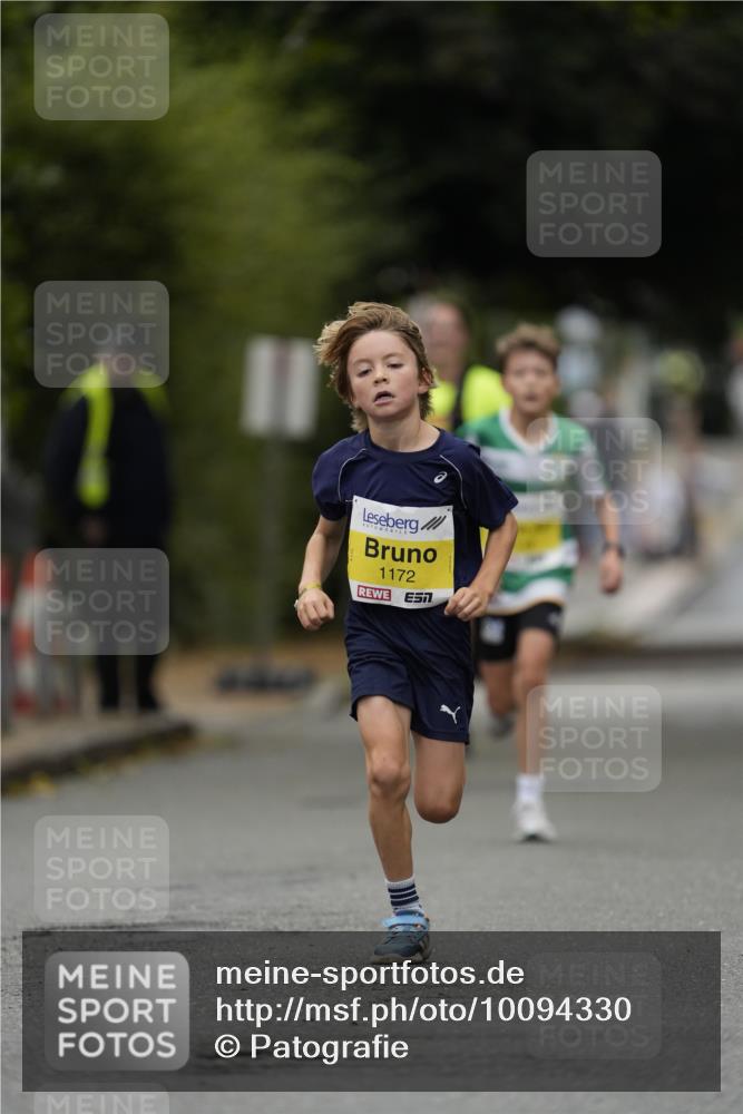 30.08.2026 - Blankeneser Heldenlauf Patografie http://msf.ph/oto/10094330 30.08.2026 09:37:19 Ziel 1172, 1279, 1330, 1696, 1805 meine-sportfotos.de