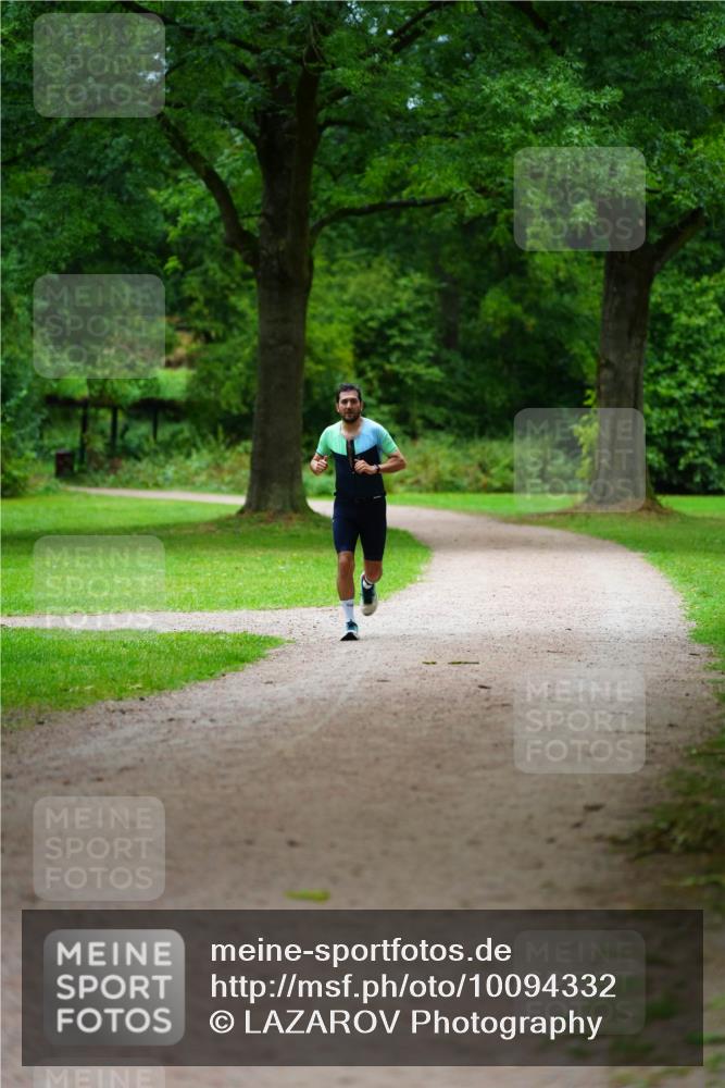 30.08.2026 - Elbe Triathlon Hamburg LAZAROV Photography http://msf.ph/oto/10094332 30.08.2026 17:08:37 Laufen  meine-sportfotos.de