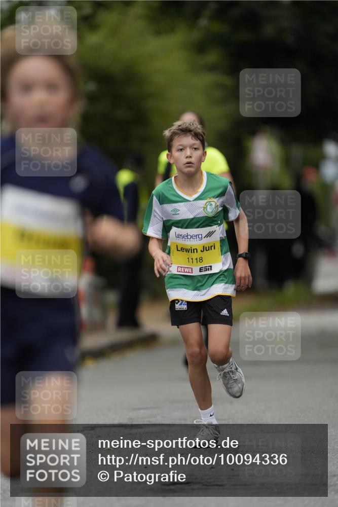 30.08.2026 - Blankeneser Heldenlauf Patografie http://msf.ph/oto/10094336 30.08.2026 09:37:23 Ziel 1118, 1172, 1279, 1805 meine-sportfotos.de