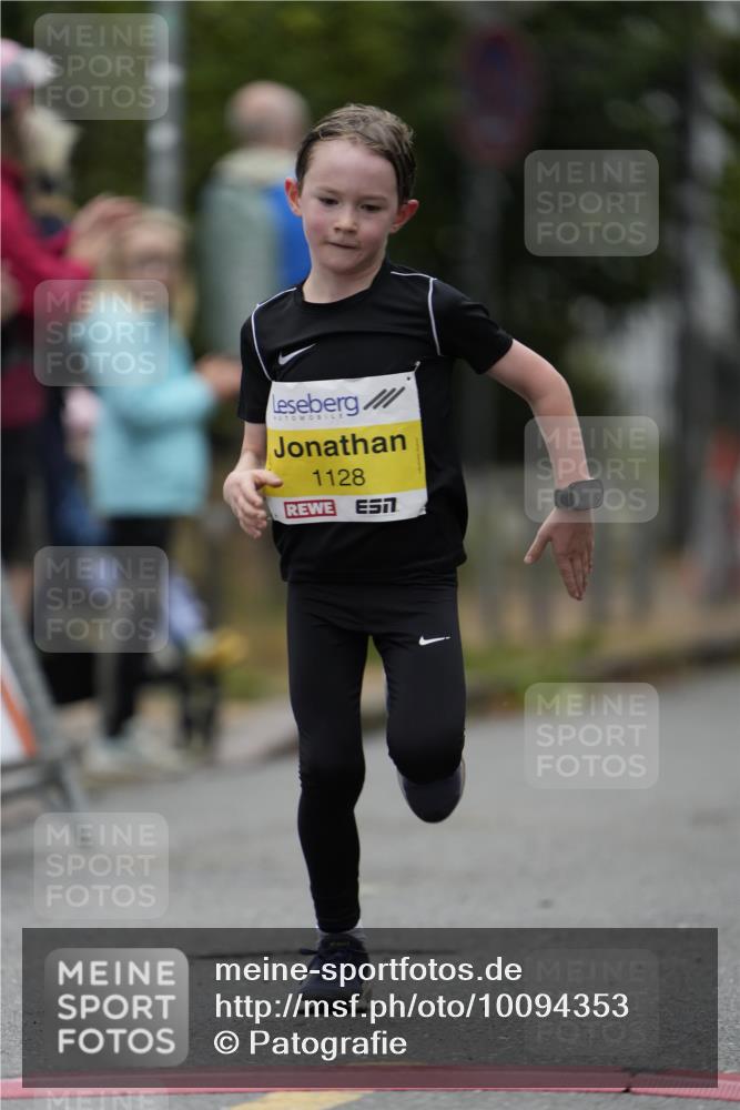 30.08.2026 - Blankeneser Heldenlauf Patografie http://msf.ph/oto/10094353 30.08.2026 09:37:51 Ziel 1128 meine-sportfotos.de