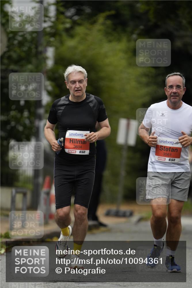 30.08.2026 - Blankeneser Heldenlauf Patografie http://msf.ph/oto/10094361 30.08.2026 09:38:03 Ziel 3537, 3538 meine-sportfotos.de