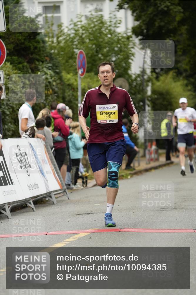 30.08.2026 - Blankeneser Heldenlauf Patografie http://msf.ph/oto/10094385 30.08.2026 09:38:38 Ziel 1147, 1173, 1534, 1536, 1574 meine-sportfotos.de