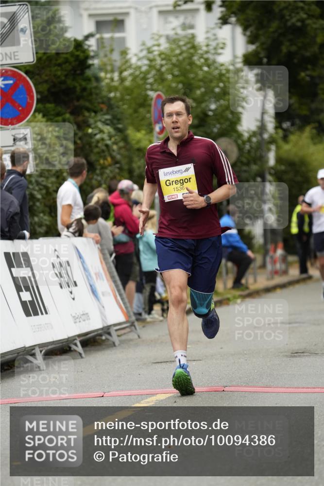 30.08.2026 - Blankeneser Heldenlauf Patografie http://msf.ph/oto/10094386 30.08.2026 09:38:38 Ziel 1147, 1173, 1534, 1536, 1574 meine-sportfotos.de