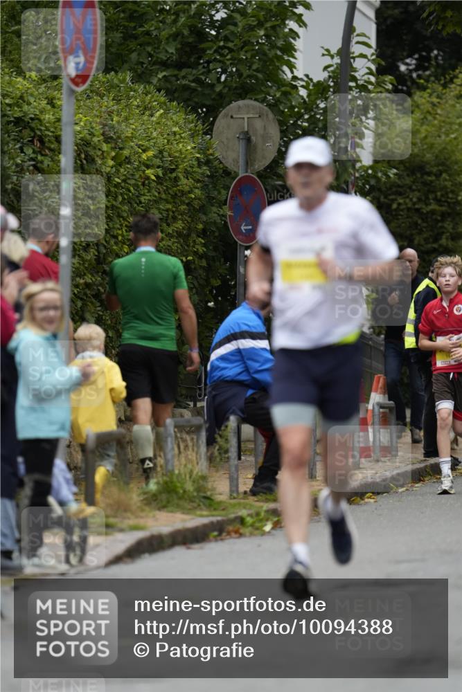 30.08.2026 - Blankeneser Heldenlauf Patografie http://msf.ph/oto/10094388 30.08.2026 09:38:41 Ziel 1147, 1237, 1534, 1536 meine-sportfotos.de
