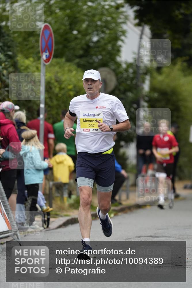 30.08.2026 - Blankeneser Heldenlauf Patografie http://msf.ph/oto/10094389 30.08.2026 09:38:43 Ziel 1147, 1237, 1534, 1536 meine-sportfotos.de