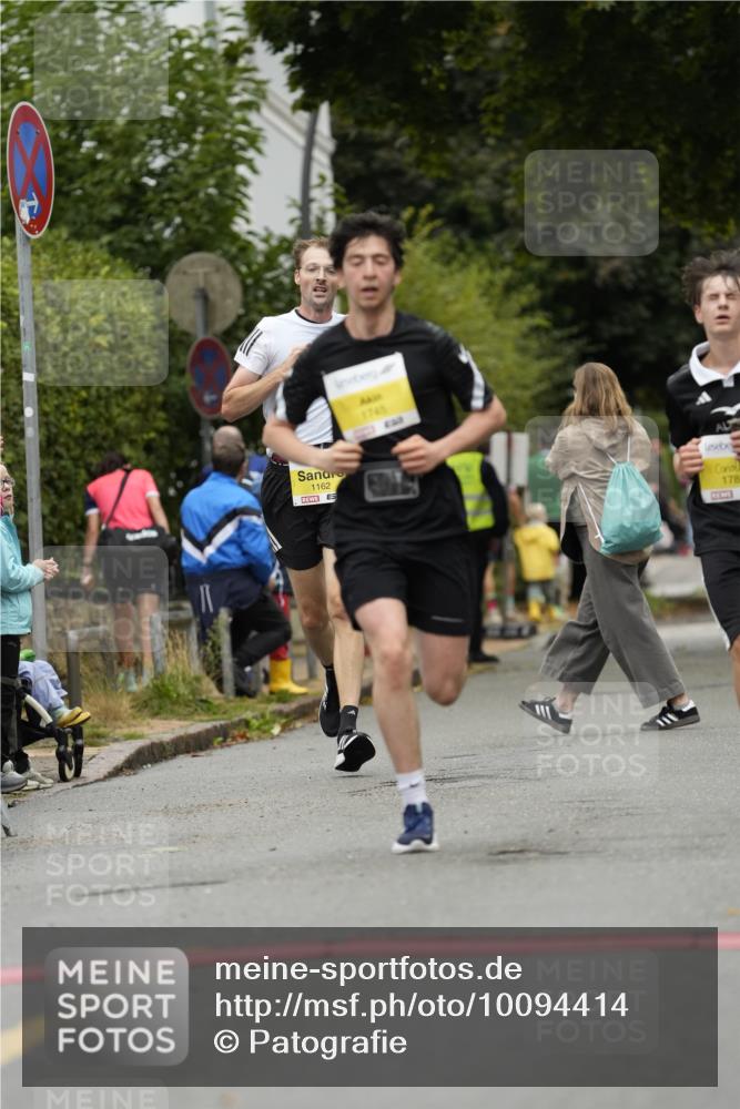30.08.2026 - Blankeneser Heldenlauf Patografie http://msf.ph/oto/10094414 30.08.2026 09:39:17 Ziel 1162, 1336, 1745, 1781, 3507, 3523, 3709 meine-sportfotos.de