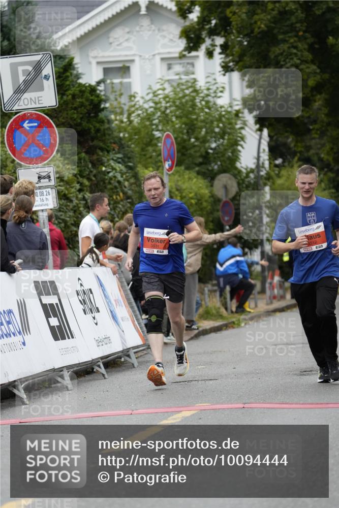 30.08.2026 - Blankeneser Heldenlauf Patografie http://msf.ph/oto/10094444 30.08.2026 09:40:03 Ziel 1044, 1457, 1589, 3512, 3531 meine-sportfotos.de