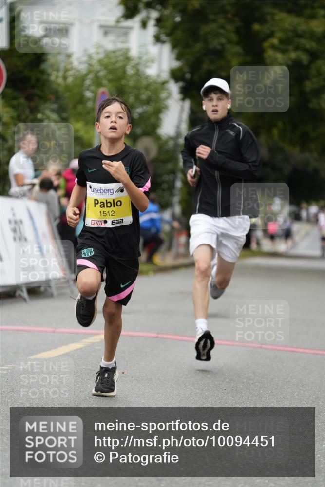 30.08.2026 - Blankeneser Heldenlauf Patografie http://msf.ph/oto/10094451 30.08.2026 09:40:14 Ziel 1064, 1512 meine-sportfotos.de