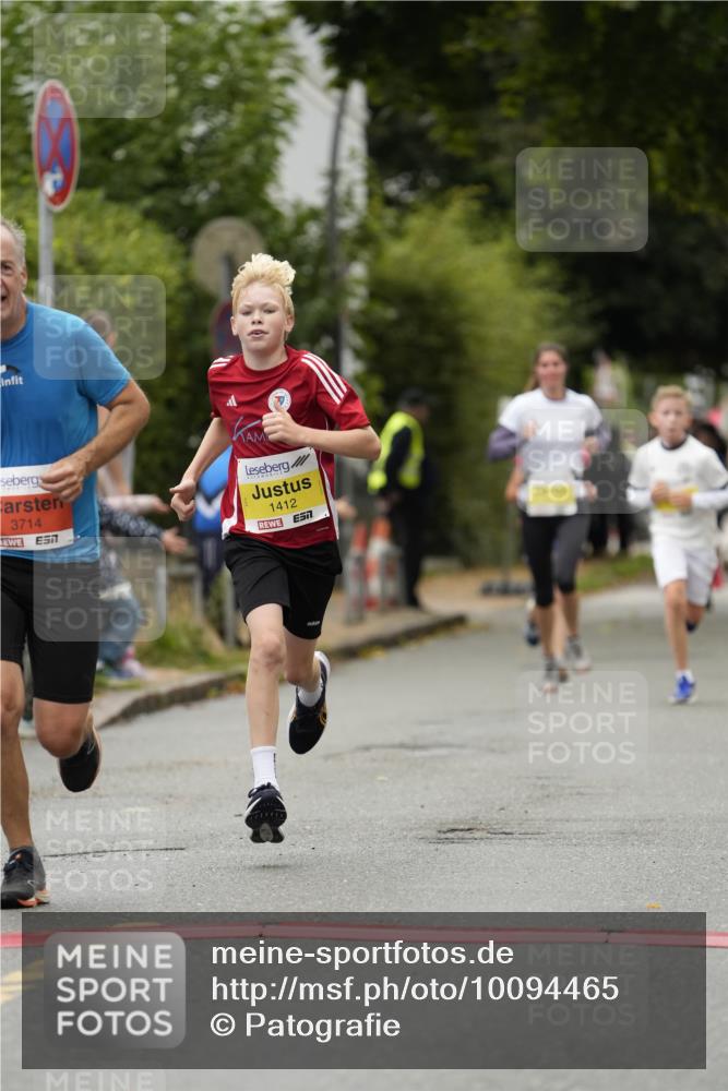 30.08.2026 - Blankeneser Heldenlauf Patografie http://msf.ph/oto/10094465 30.08.2026 09:40:49 Ziel 1412, 3714 meine-sportfotos.de