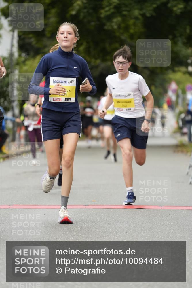 30.08.2026 - Blankeneser Heldenlauf Patografie http://msf.ph/oto/10094484 30.08.2026 09:41:10 Ziel 1629, 1666, 1702, 1705, 1707, 1784, 3552, 3615, 3677, 3715 meine-sportfotos.de