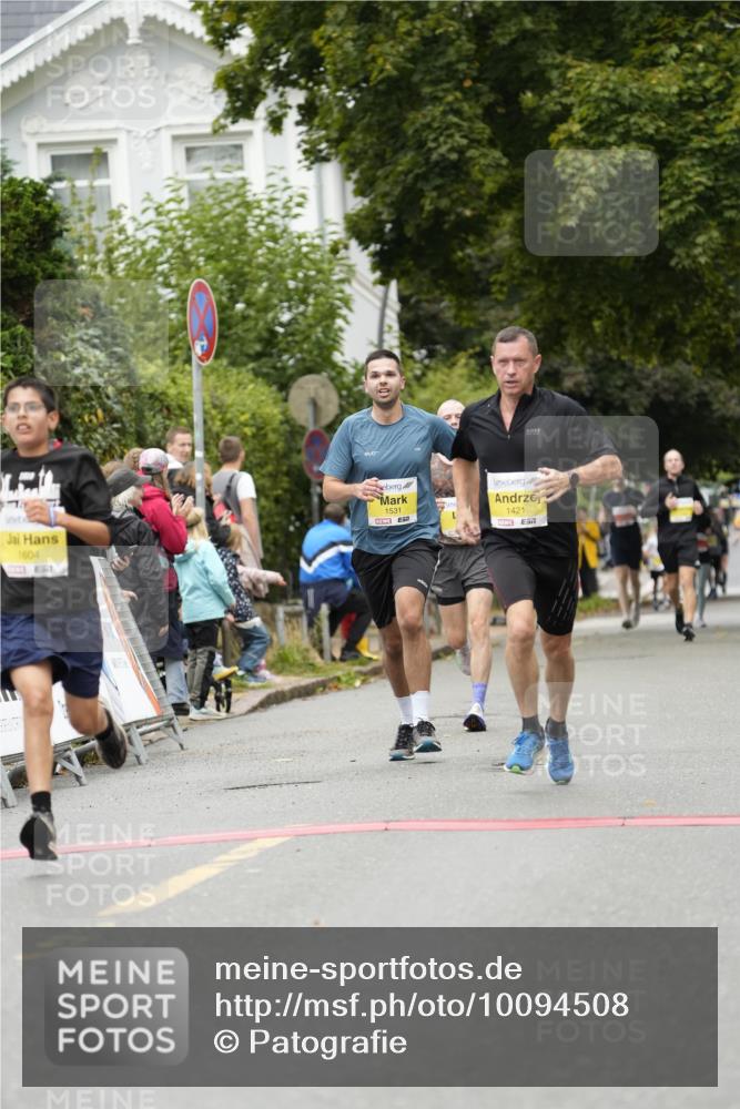 30.08.2026 - Blankeneser Heldenlauf Patografie http://msf.ph/oto/10094508 30.08.2026 09:41:25 Ziel 1331, 1368, 1369, 1421, 1523, 1531, 1604, 3501, 3725 meine-sportfotos.de