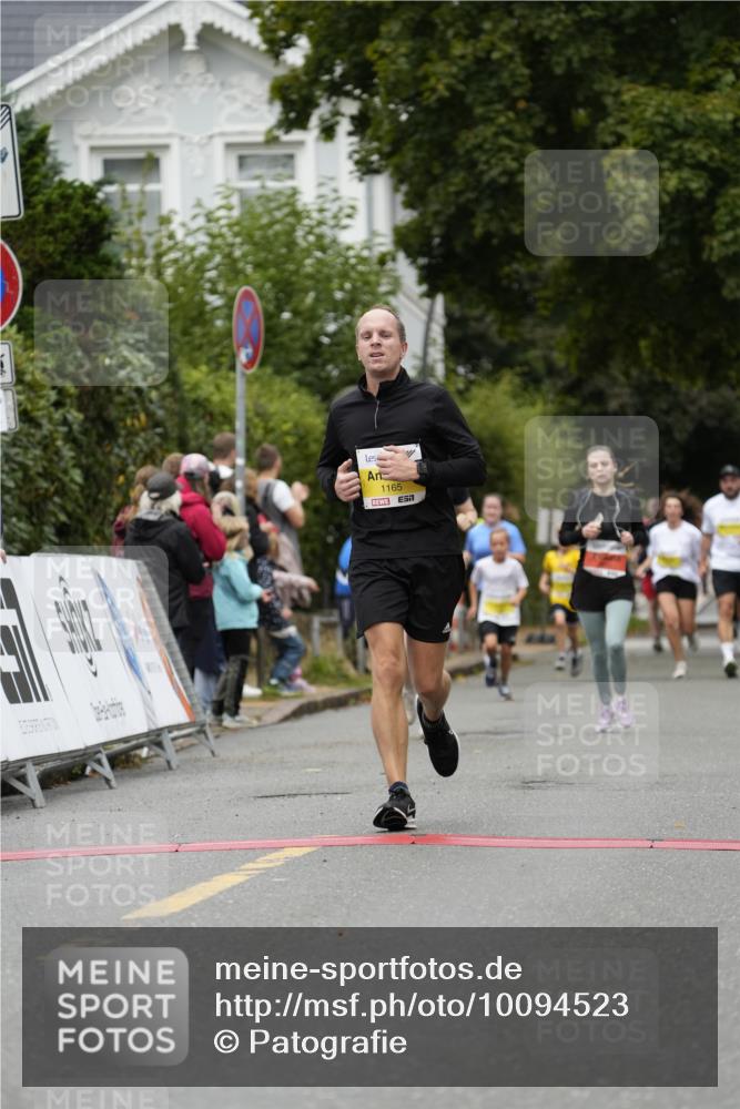 30.08.2026 - Blankeneser Heldenlauf Patografie http://msf.ph/oto/10094523 30.08.2026 09:41:37 Ziel 1105, 1165, 3680 meine-sportfotos.de