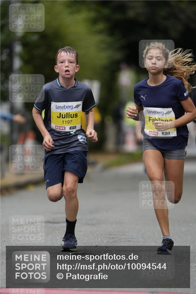 30.08.2026 - Blankeneser Heldenlauf Patografie http://msf.ph/oto/10094544 30.08.2026 09:42:03 Ziel 1197, 1267, 1418, 3700 meine-sportfotos.de