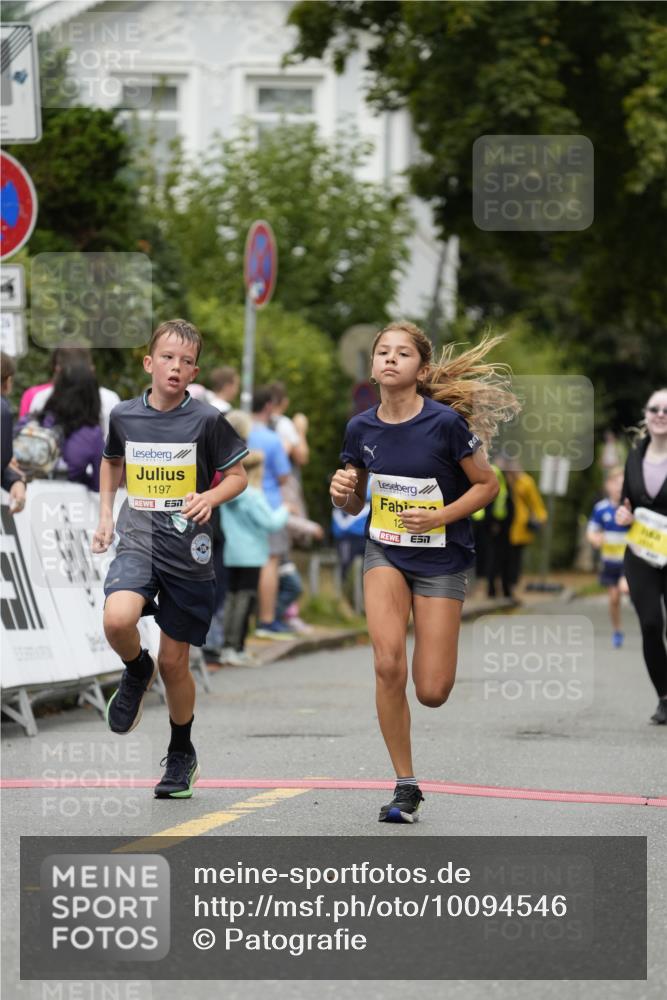 30.08.2026 - Blankeneser Heldenlauf Patografie http://msf.ph/oto/10094546 30.08.2026 09:42:05 Ziel 1197, 1267, 1418 meine-sportfotos.de
